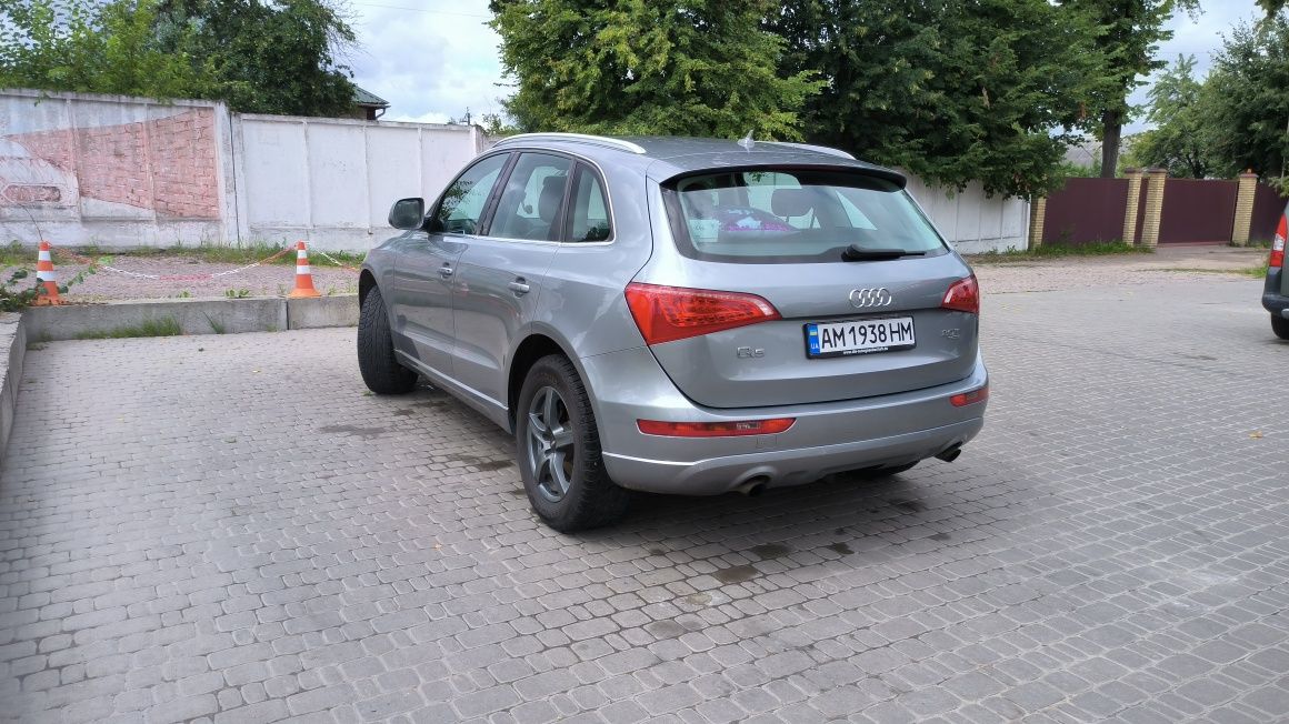 Продам  авто Audi Q5