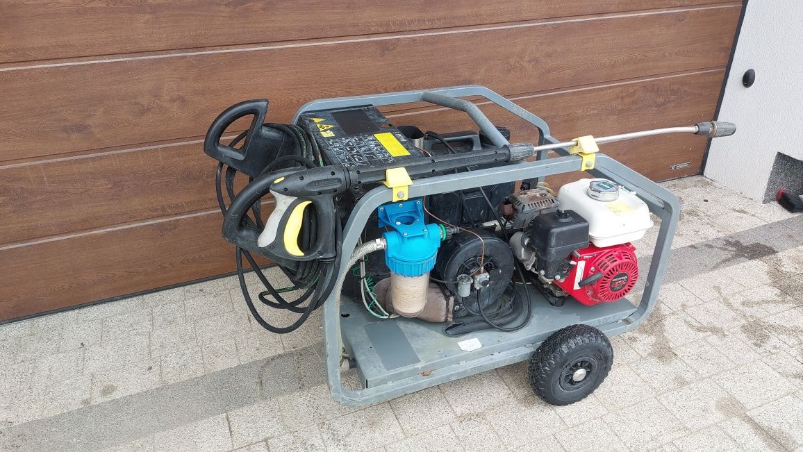 Myjka ciśnieniowa spalinowa Karcher HDS 801 B ciepłowodna