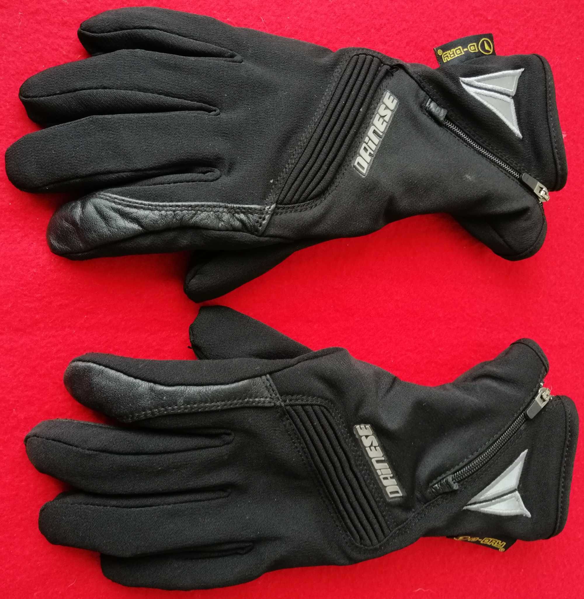 Luvas de moto Dainese - Tamanho M (Etiqueta ) ou S (Real)