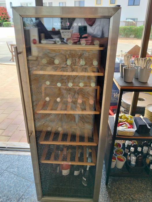 Vetrina frigorifica para vinhos