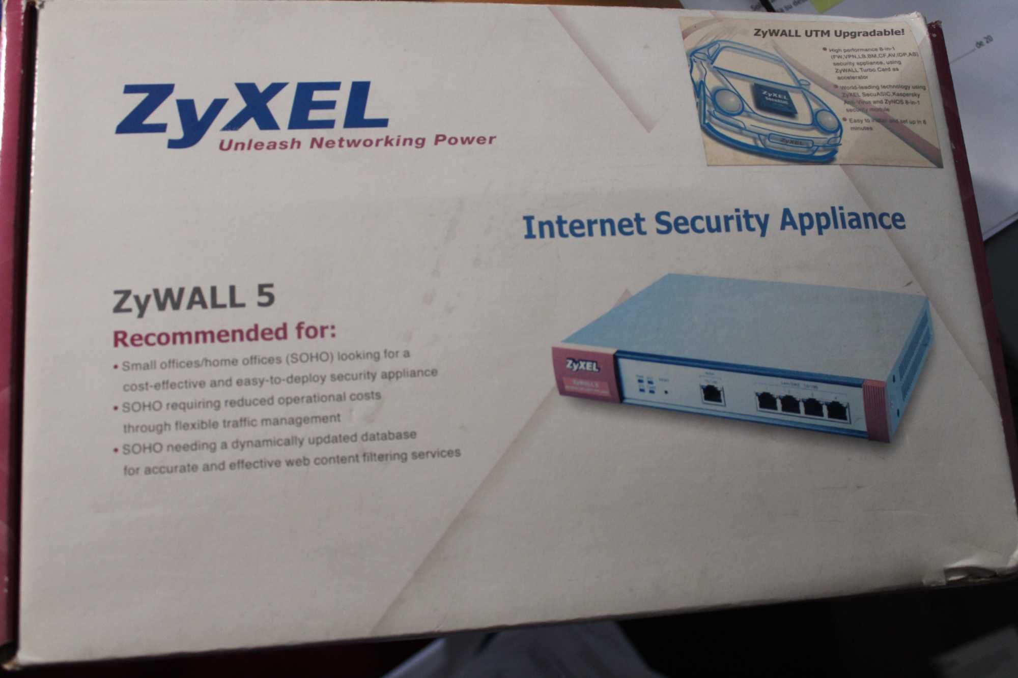 Zyxel ZyWALL 5 - Firewall e VPN de Alto Desempenho