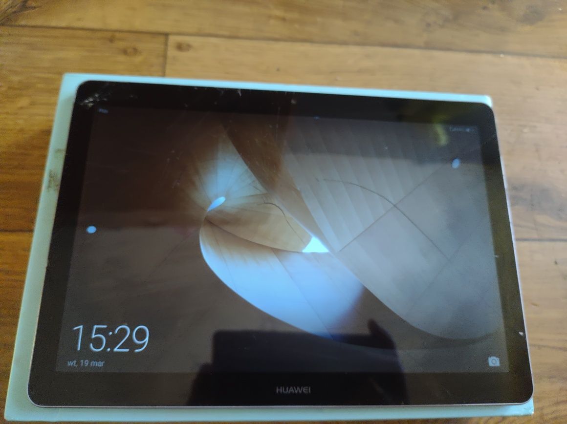 Tablet Huawei mediatab T3 10 LTE