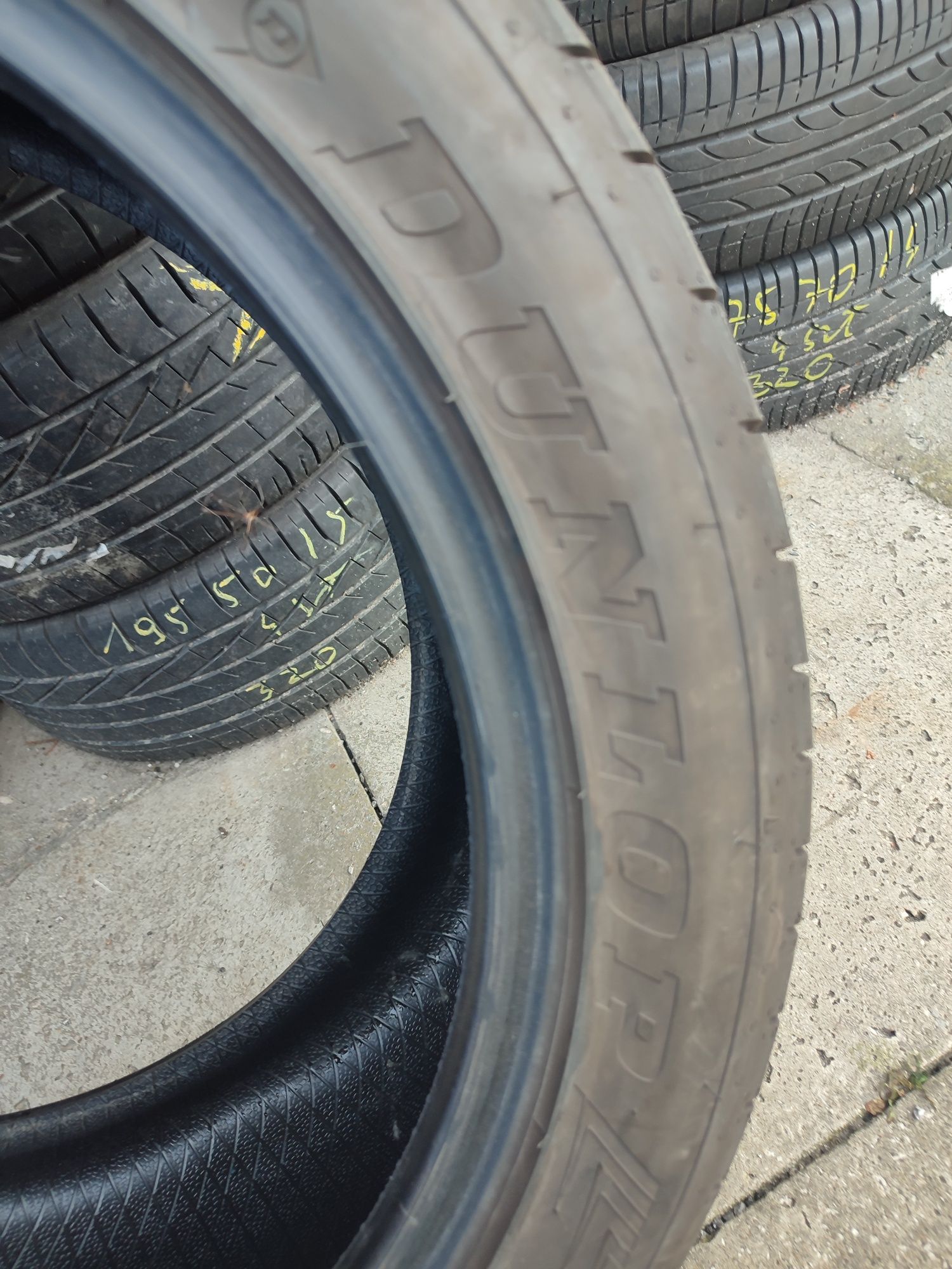 Pojedyncza opona Dunlop Sport Maxx RT2 285/40/20 108Y