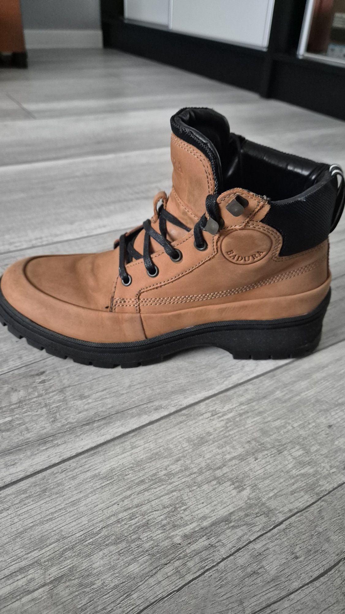 Męskie buty Badura rozmiar 40