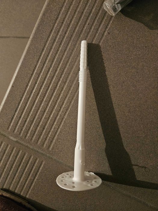 Kołki do styropianu 18cm 60szt