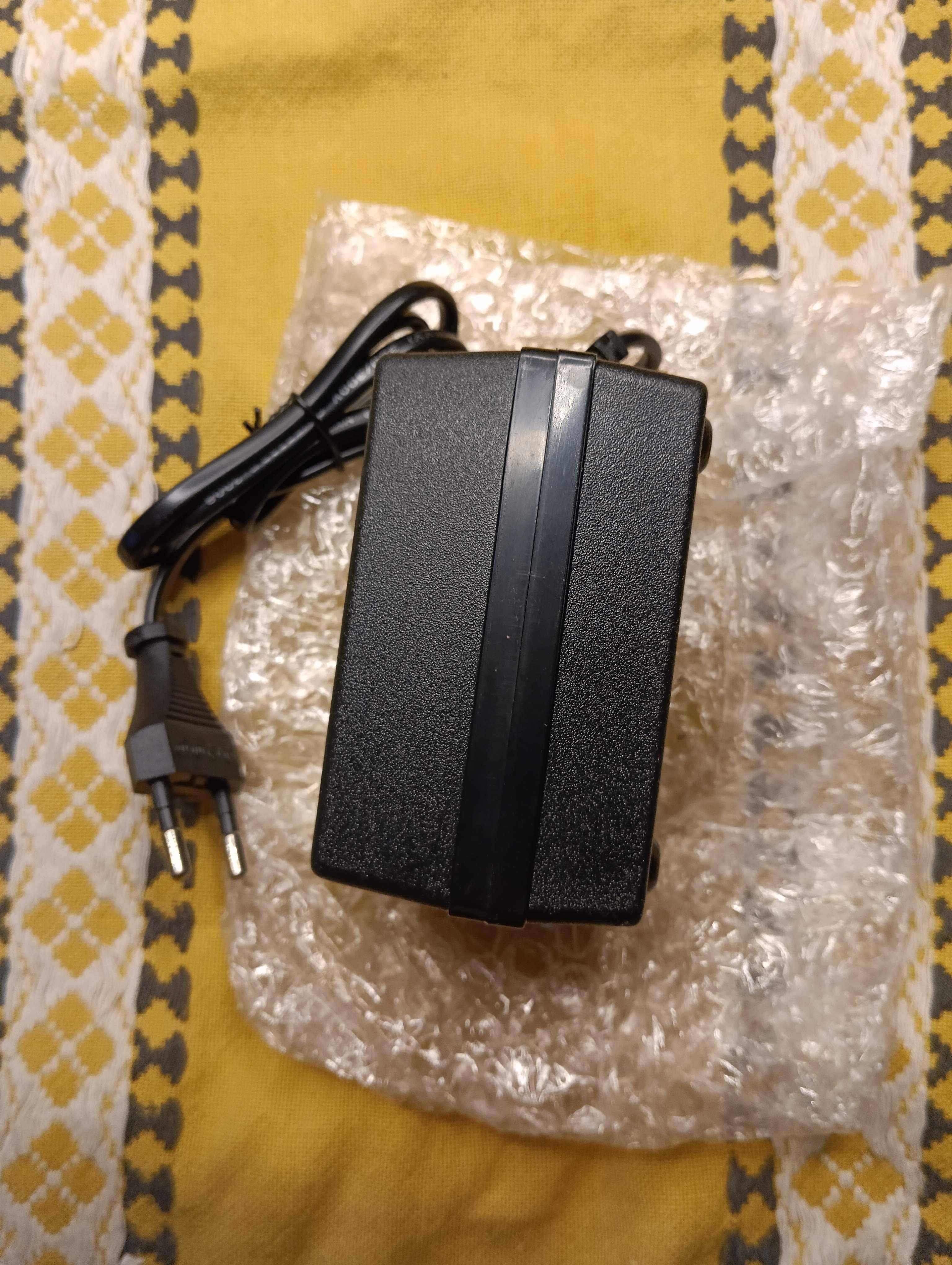 Блок живлення питания конвертер понижающий 220V в 110V 200W ATABA