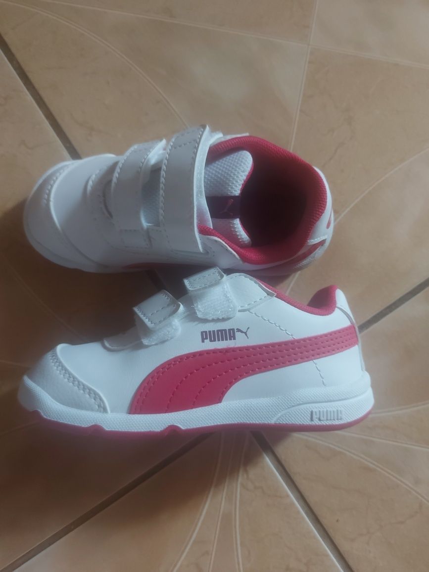 Buty Puma r 25 białe