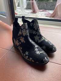 Primemark Embroidered Booties Black Floral