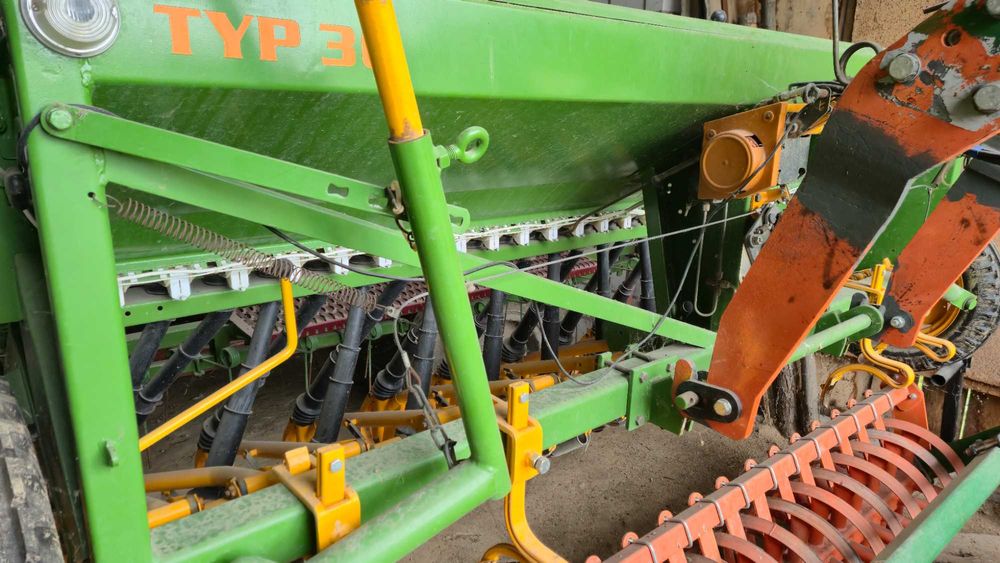 Zestaw siewny Amazone D7/30 Spec. II / Agregat talerzowy Agro System