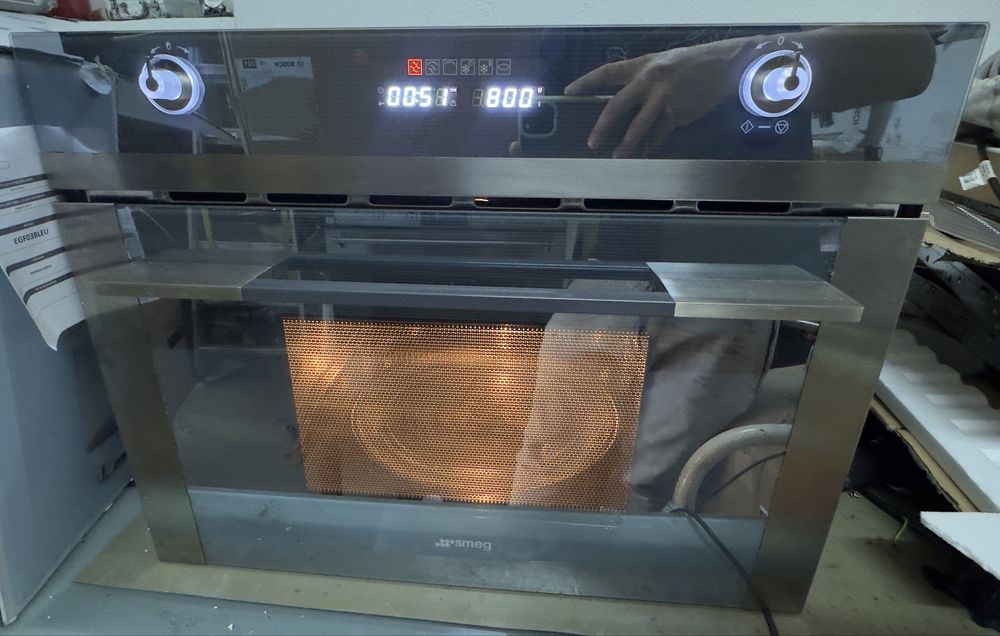 Microondas Smeg SC45M2  Encastre de 45cm por 60 ( impecavel )