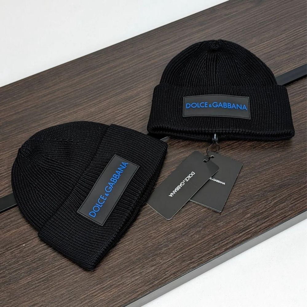 Чоловіча зимова шапка TNF dolce karl