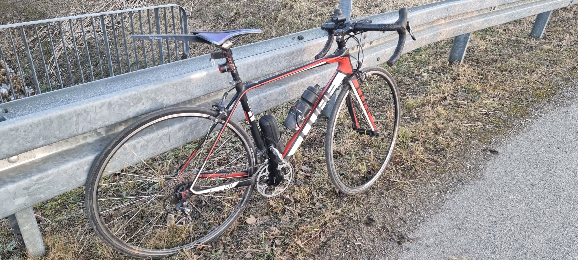 Sprzedam  Rower Szosowy " Carbon"  Cube Agree  rozmiar 54