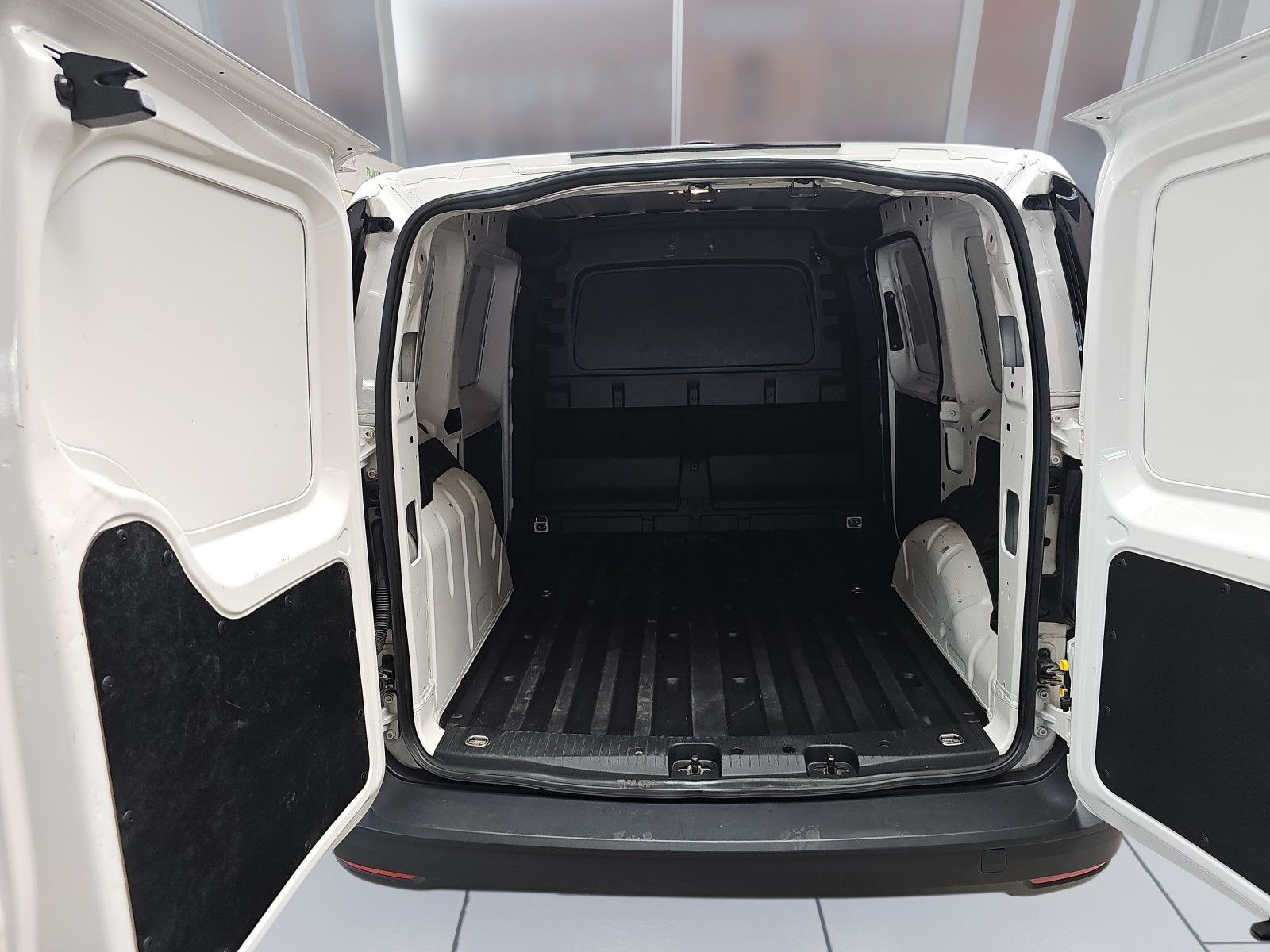 Volkswagen Caddy Cargo 2.0 Tdi Scr Bmt 102Km  Caddy Cargo 2.0 Tdi