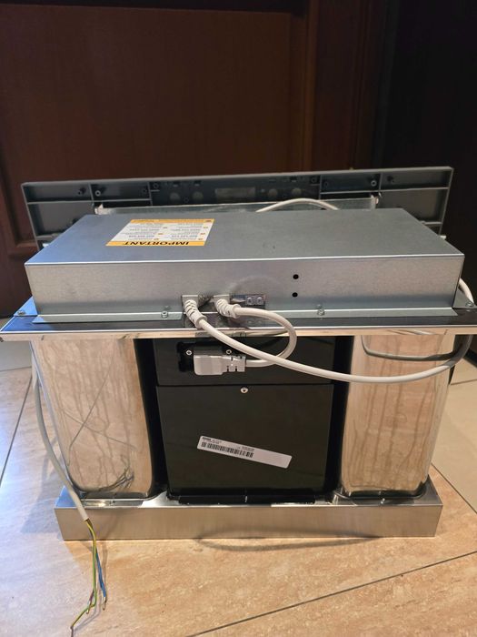 Sprzedam dwa ekspresy do kawy Whirlpool ACE 010