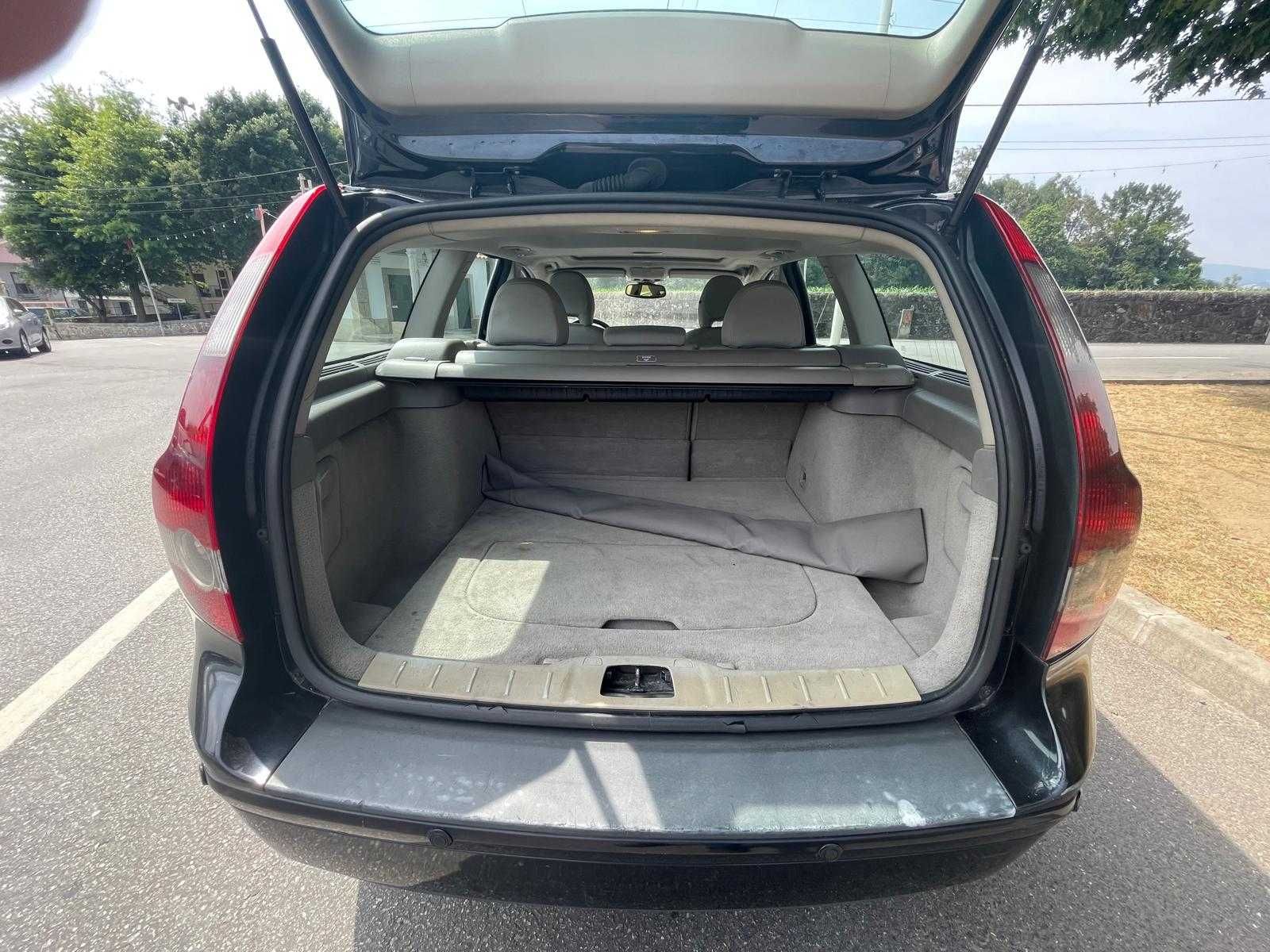 Volvo V50  Nacional em bom estado
