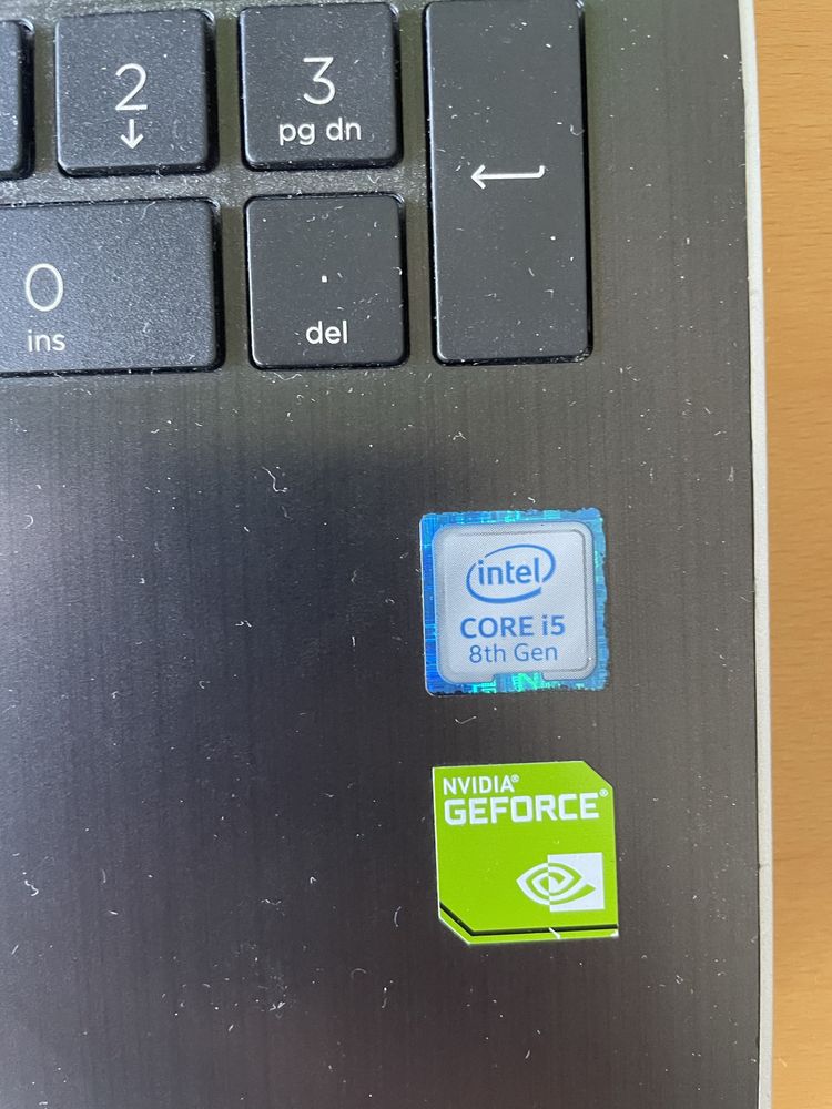 Vendo computador para peças.