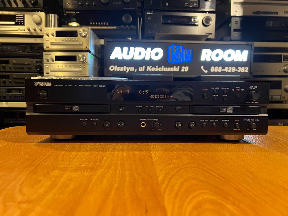 Nagrywarka i odtwarzacz CD Yamaha CDR-D651 Audio Room