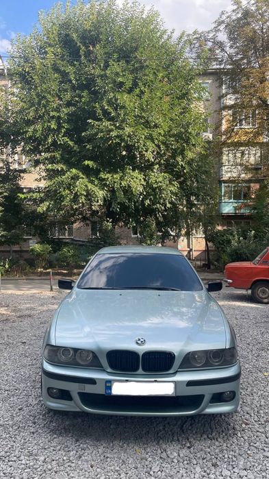 Бмв е39, 520.