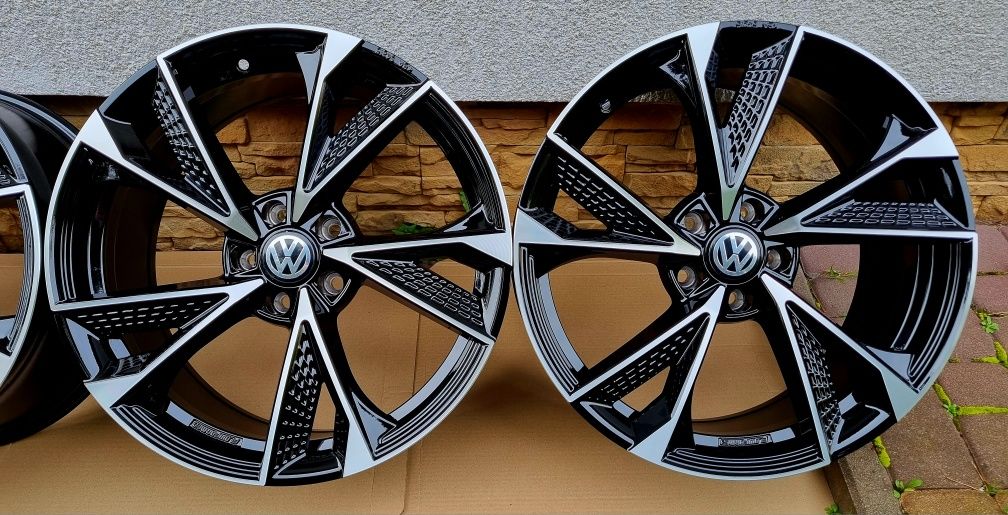 5x112 18 VW NOWE ALUFELGi Passat Cc Golf Tiguan Sharan Touran