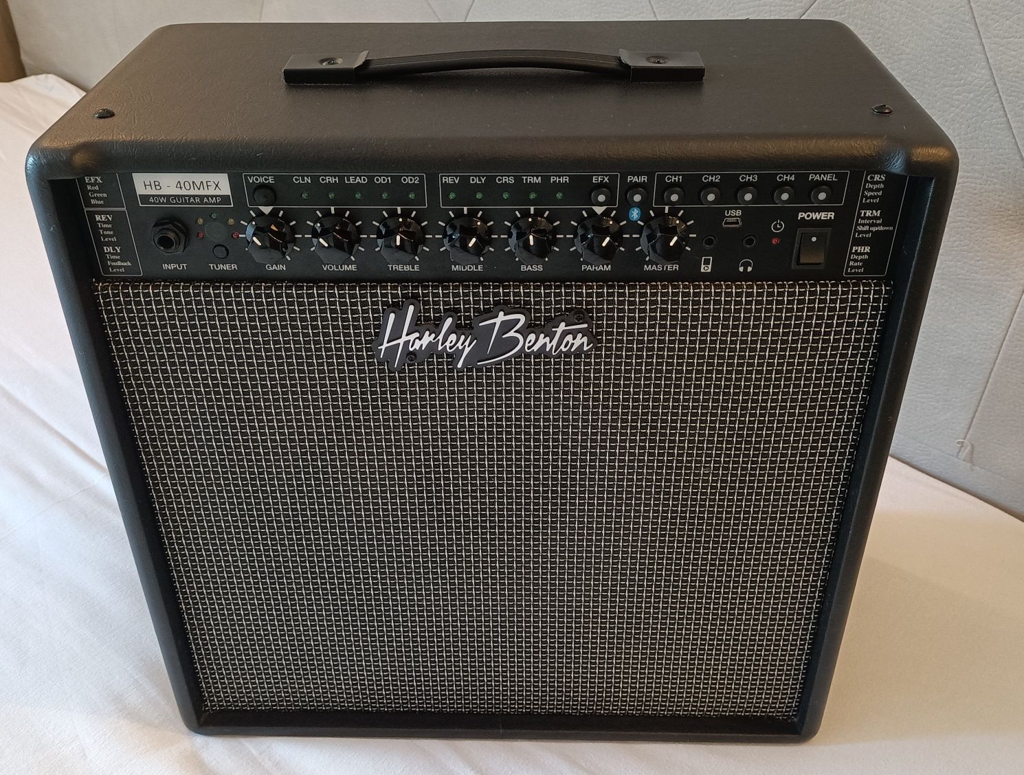 Amplificador p/ guitarra - Harley Benton HB-40MFX