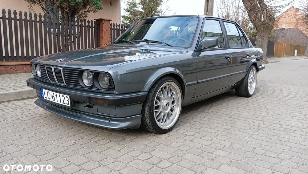 BMW 320i E30 Klasyk