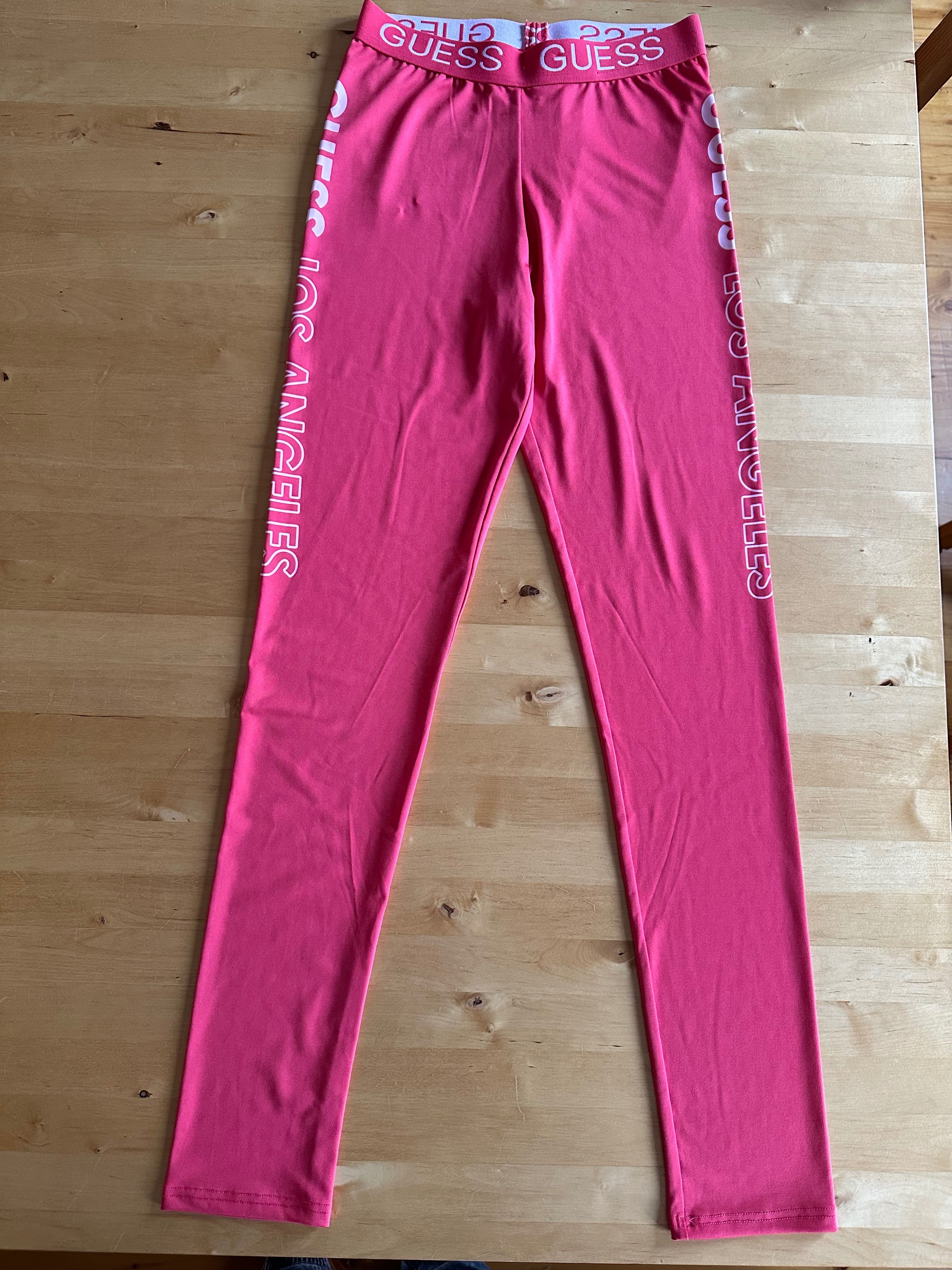 Nowe Leginsy GUESS S za 1/4 ceny
