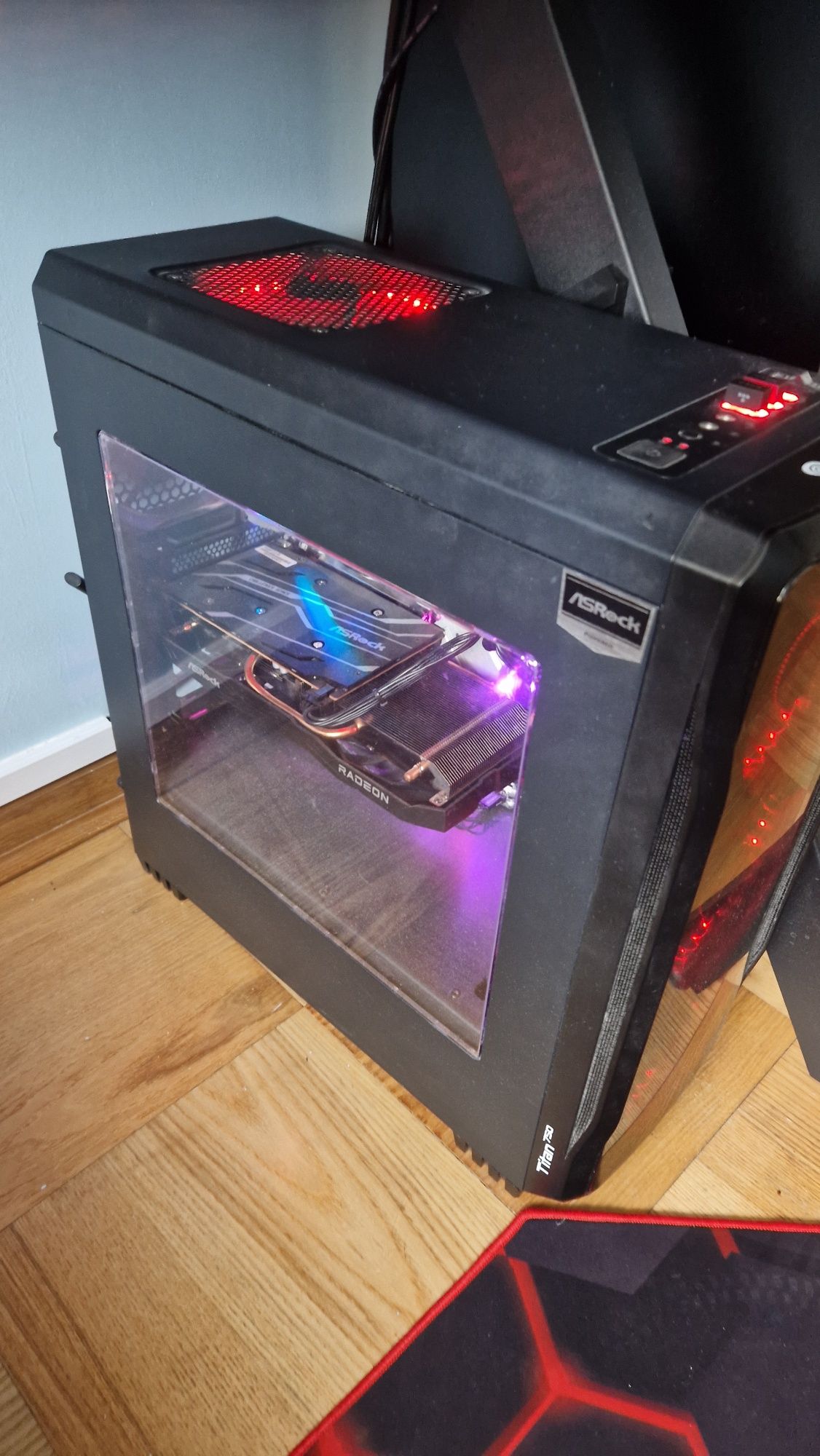 Obudowa Genesis Titan 750