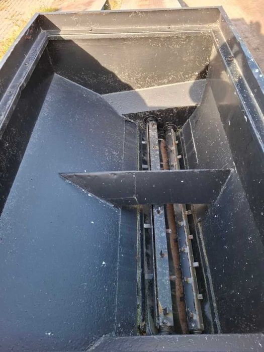 Piaskarka solarka posypywarka EPOKE 12/2