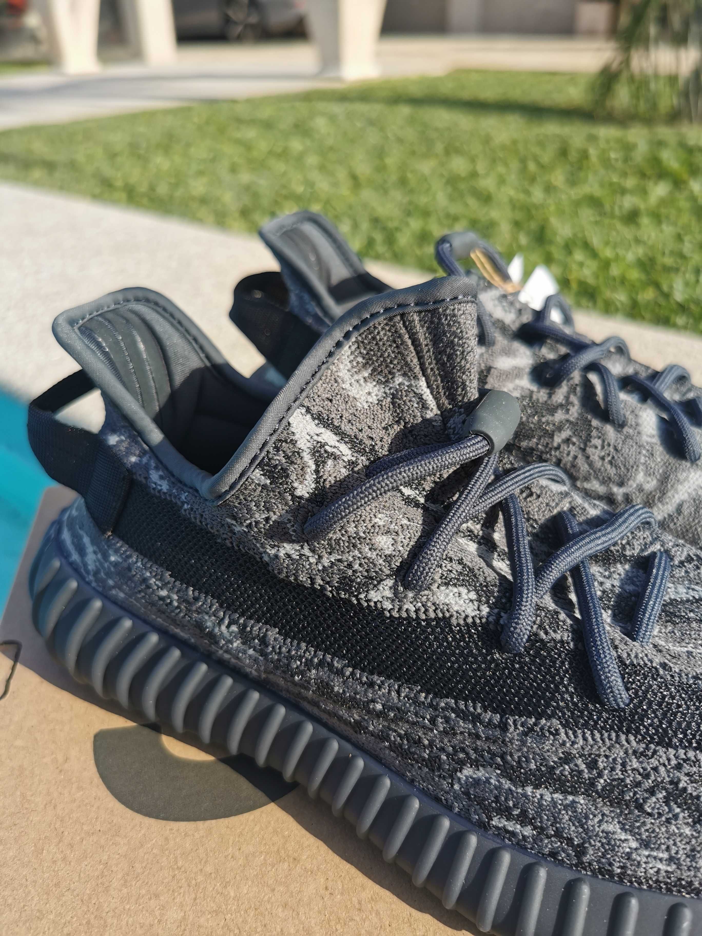 Yeezy Boost 350 v2 MX Dark Salt