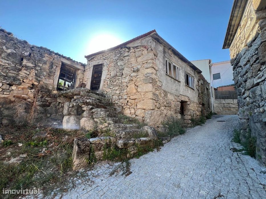 Moradia T1 para venda