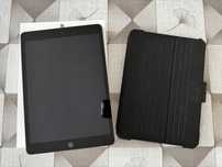IPad Apple Szary 9 generacji 256 GB + etui