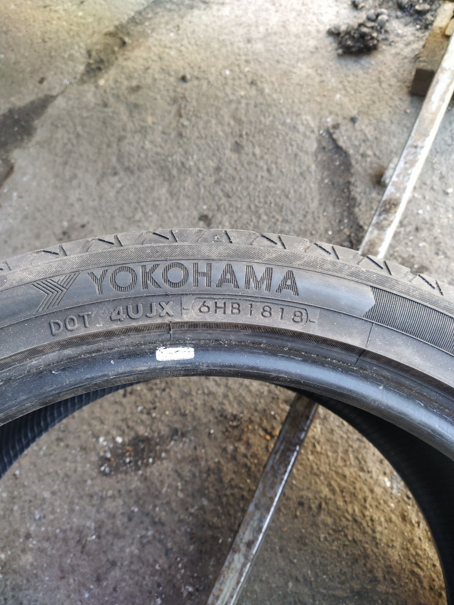 Комплект літньої резини YOKOHAMA 245/40 R18 97V