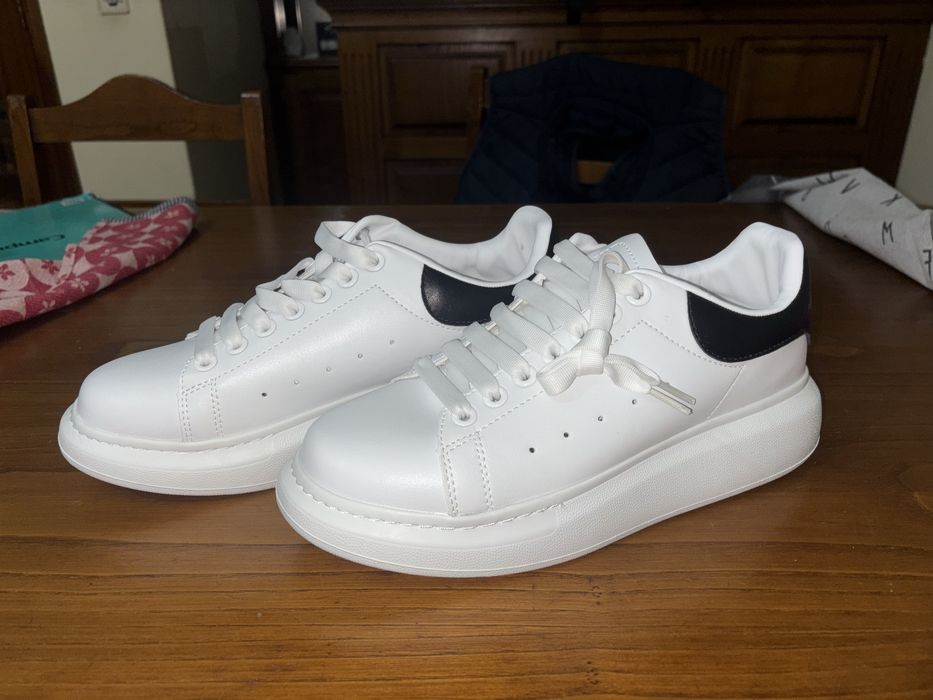 Alexander mcqueen n43