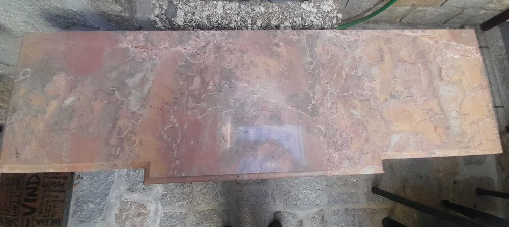 Credência/Aparador antigo em talha dourada