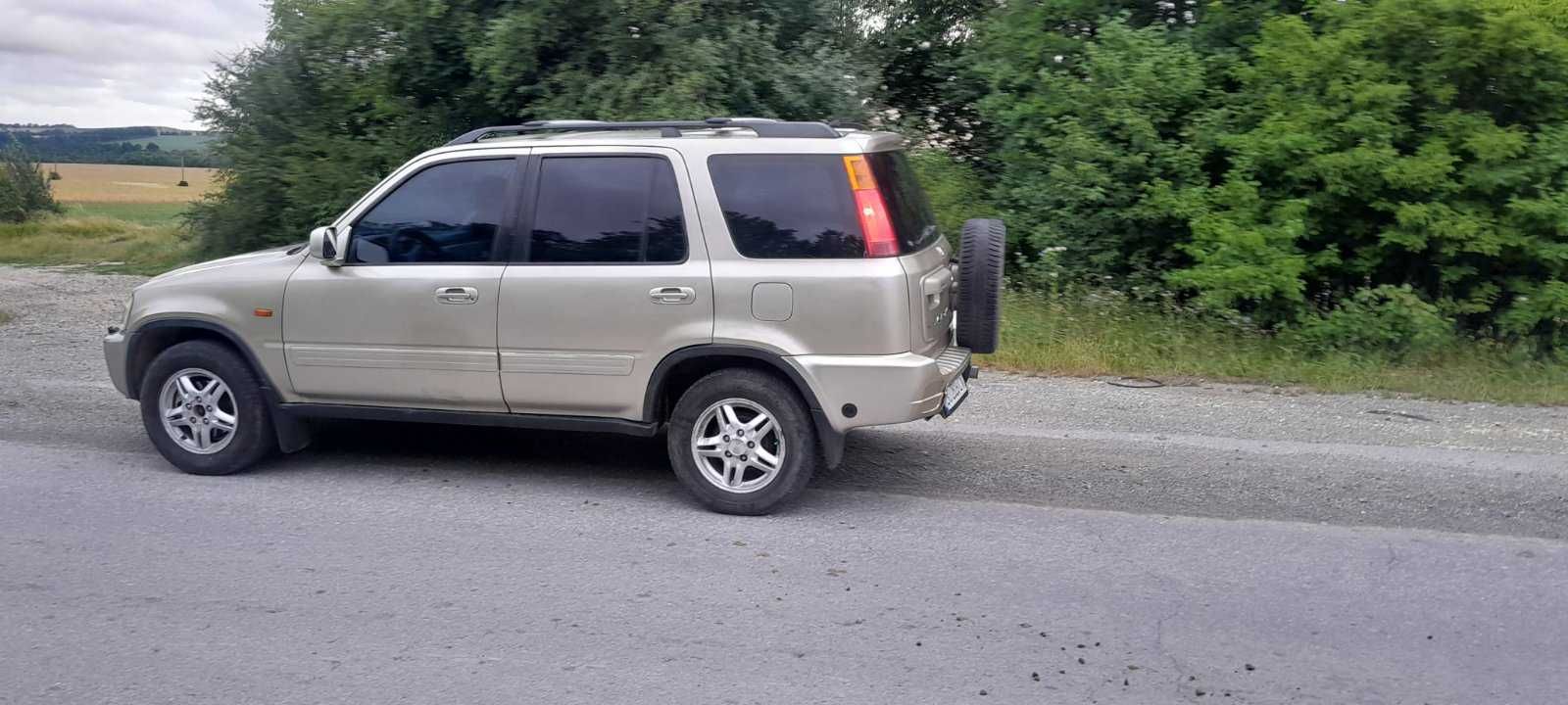 продам хонду срв