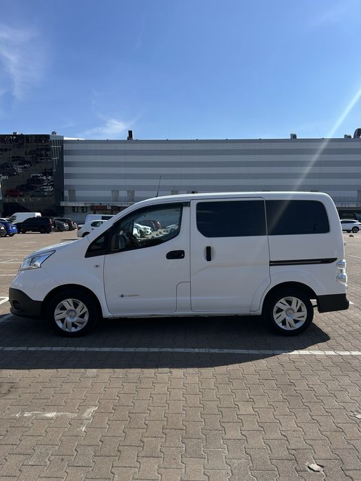 Nissan e-nv200 2018
