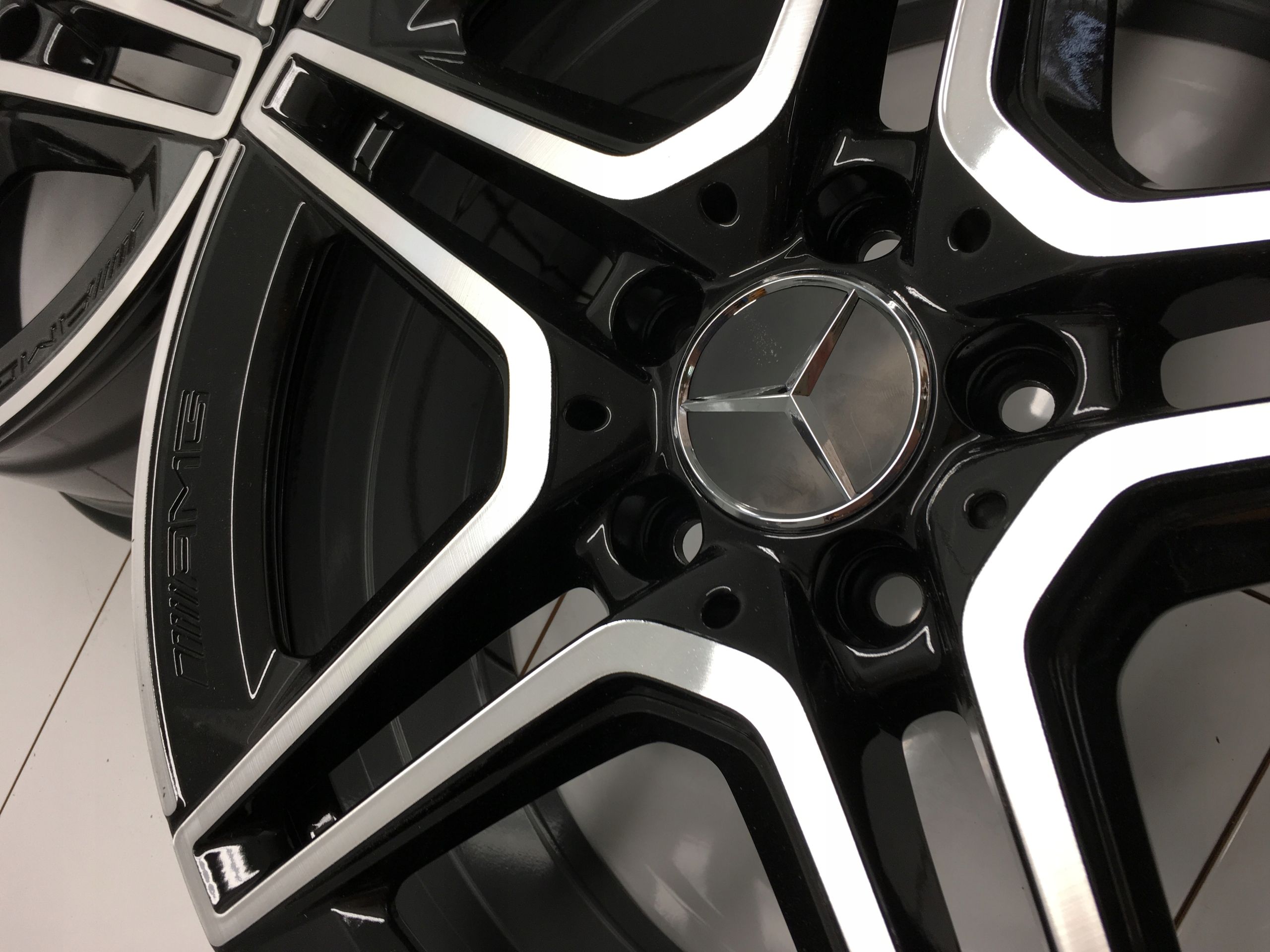 Felgi 18 Mercedes c Klasa Amg 205 7,5 ET44 8.5 49 idealne