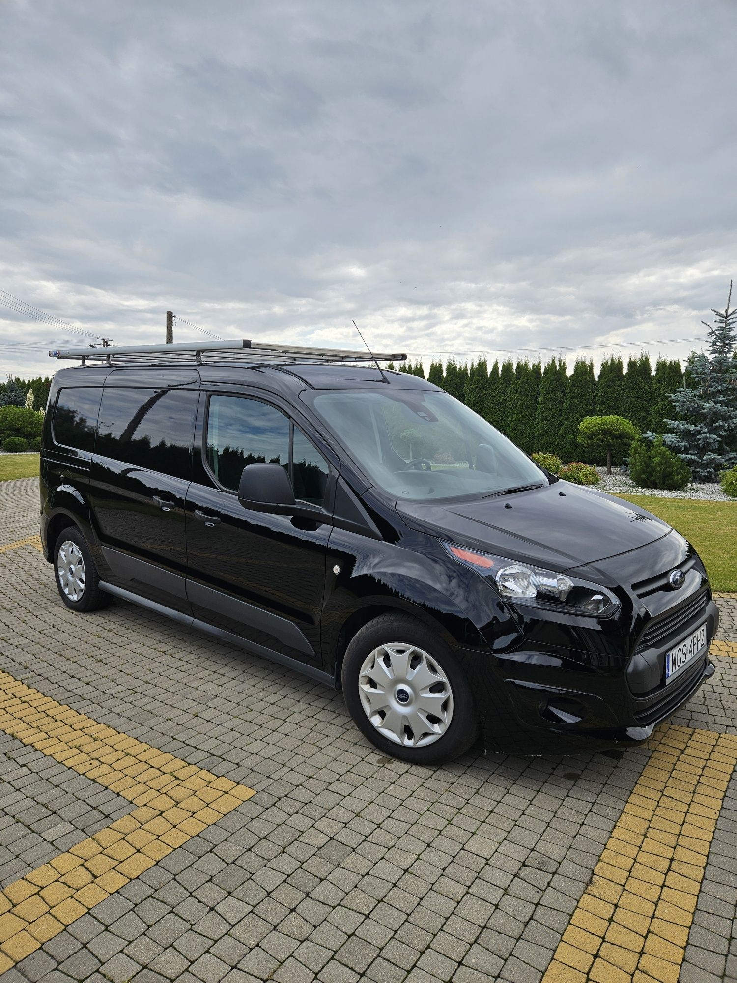 Ford Transit Connect Long L2 mega wyposażony bardzo ładny