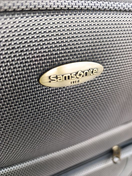 Walizka kabinowa Samsonite