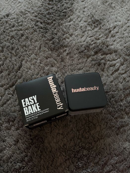 puder huda beauty