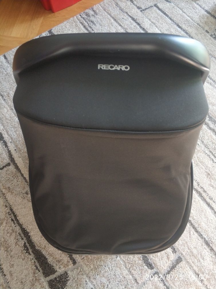 Fotelik samochodowy z bazą isofix RECARO Privia do 13kg