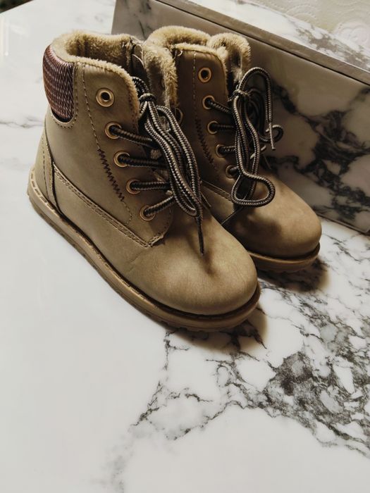 Взуття зимове 25 розмір