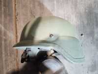 Защитный шлем бу