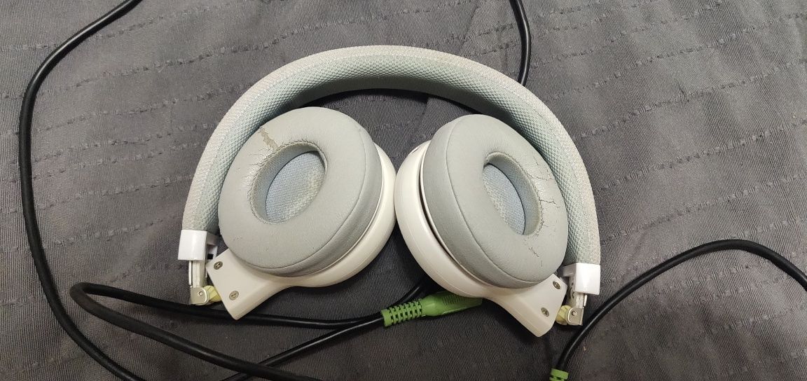 Słuchawki przewodowe JBL E35 białe Jack kabel nauszne