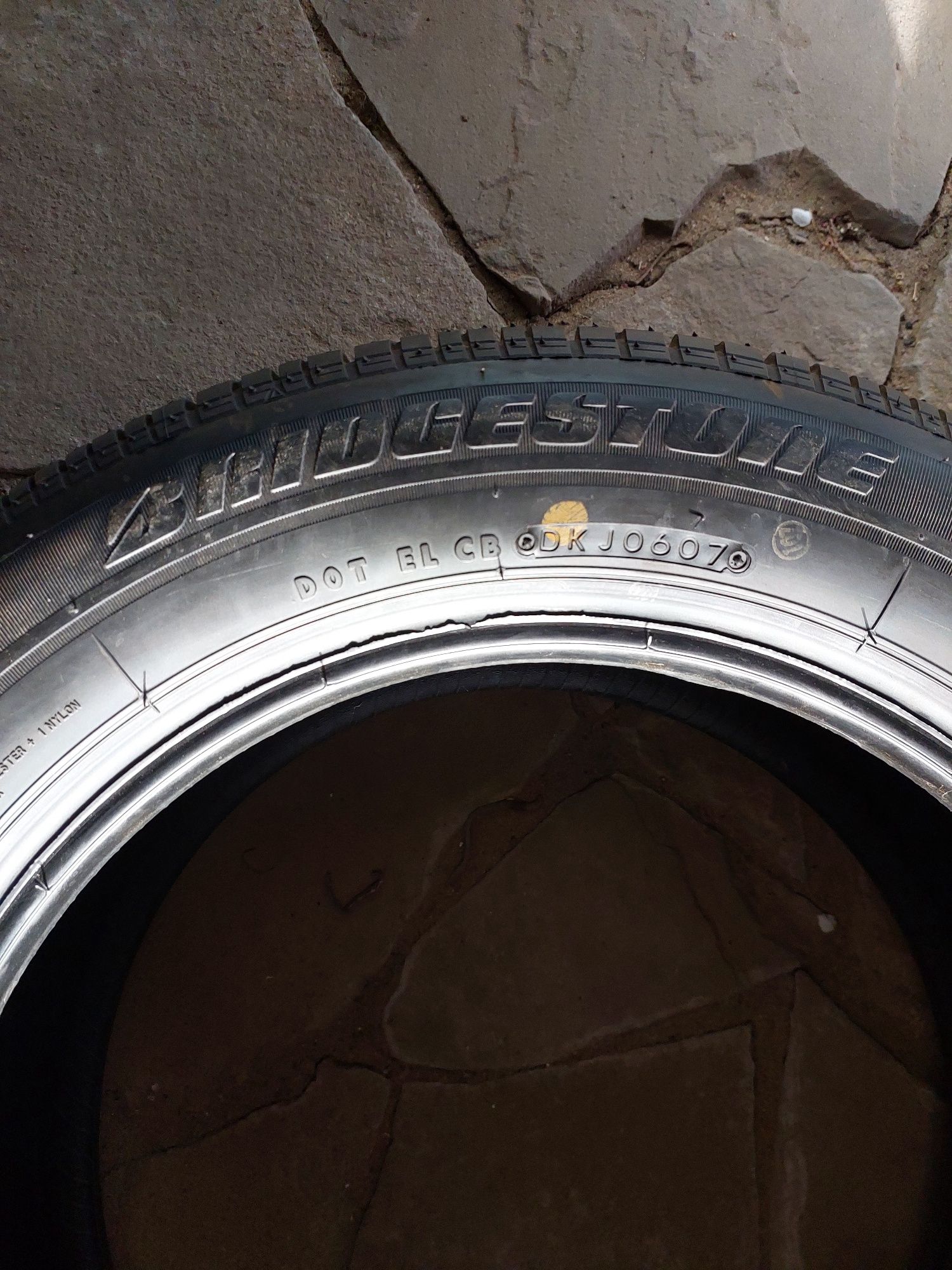 Пара новых Японских шин BRIDGESTONE TURANZA 195/60/ 15