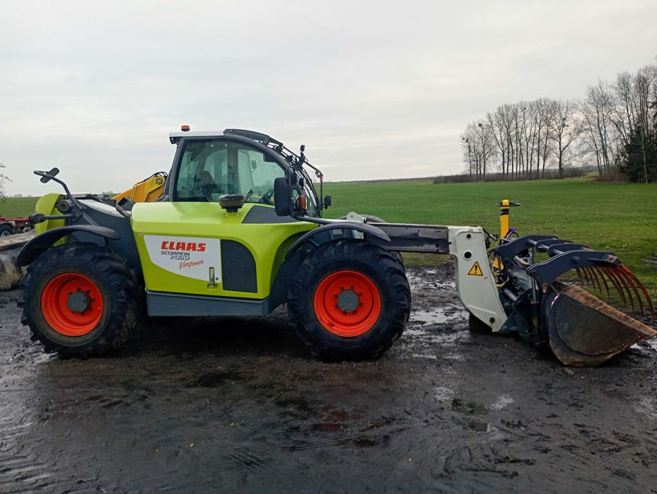 Ładowarka Claas Scorpion 6030 varipover