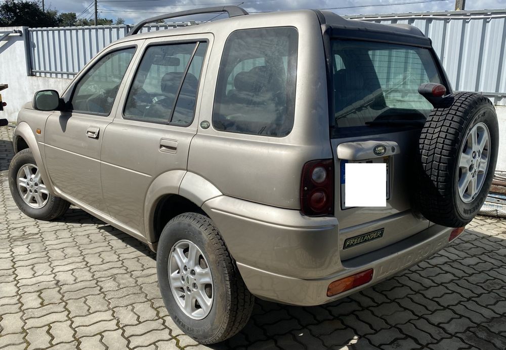LAND ROVER FREELANDER 2.0 TD (L314) DE 2000 DISPONÍVEL PARA PEÇAS