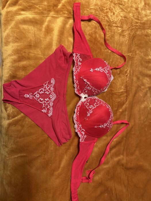 Продам жіночий одяг