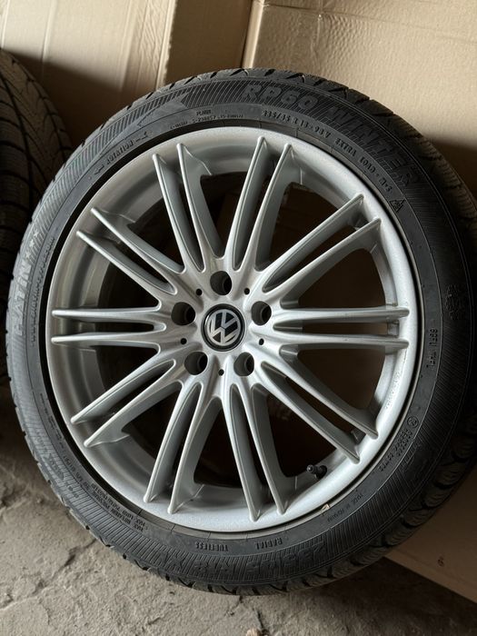 Титанові легкосплавні диски R18 з зимовою гумою