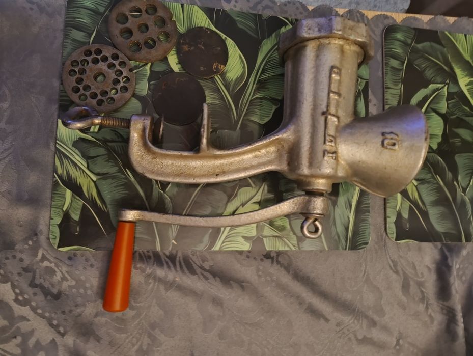 Stara maszynka do mięsa z PRL